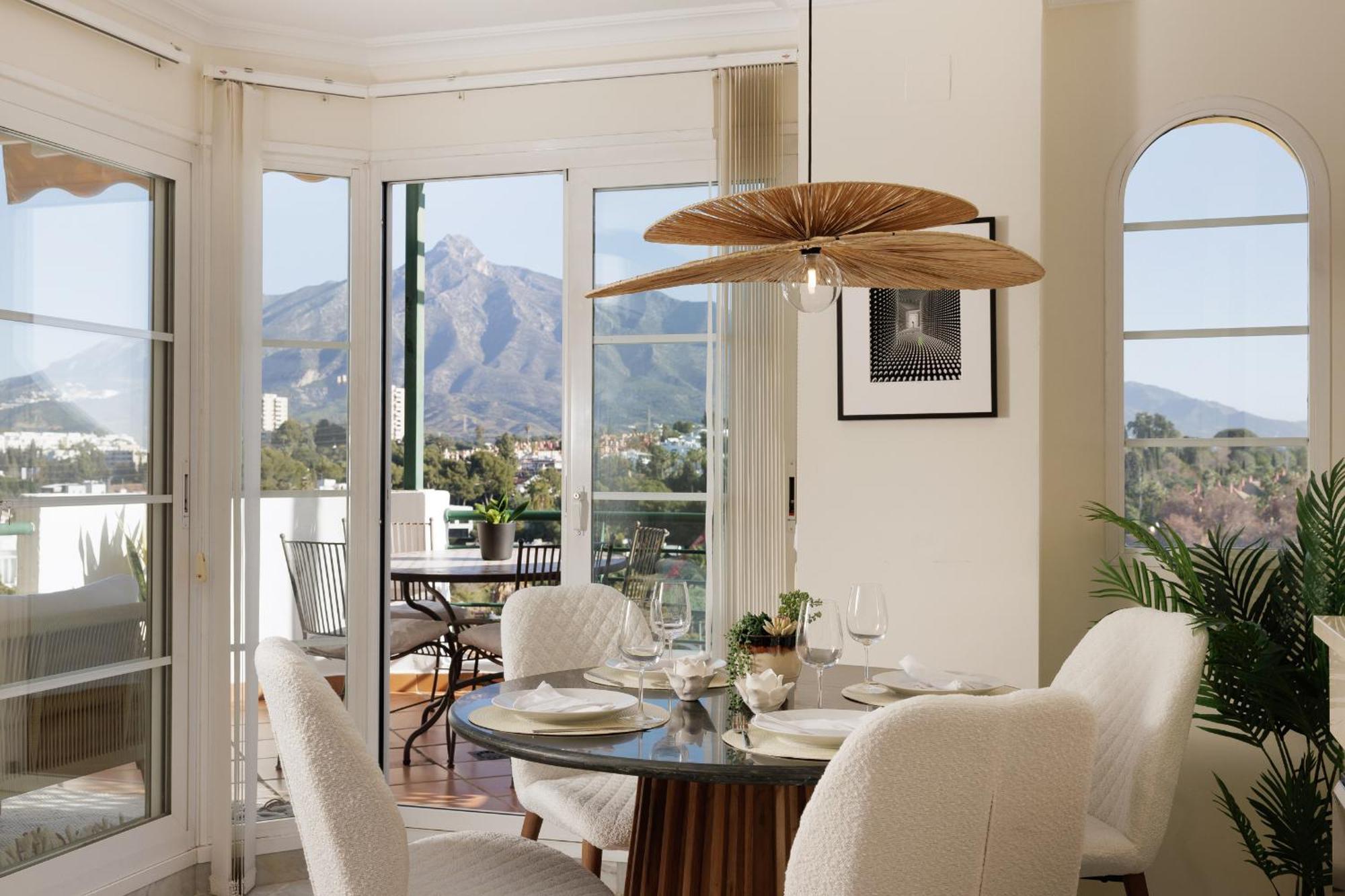 Banus - Senorio De Aloha Mountain Views *