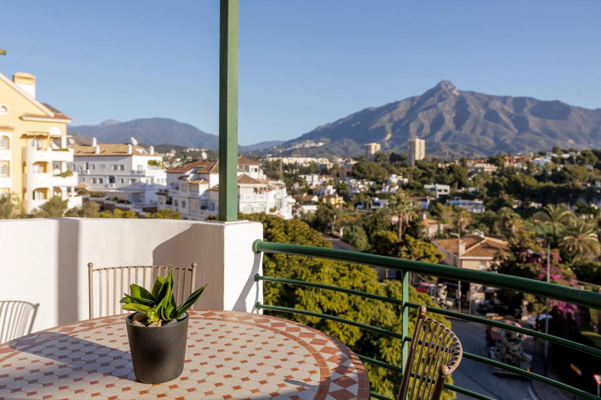 Banus - Senorio De Aloha Mountain Views Apartment *